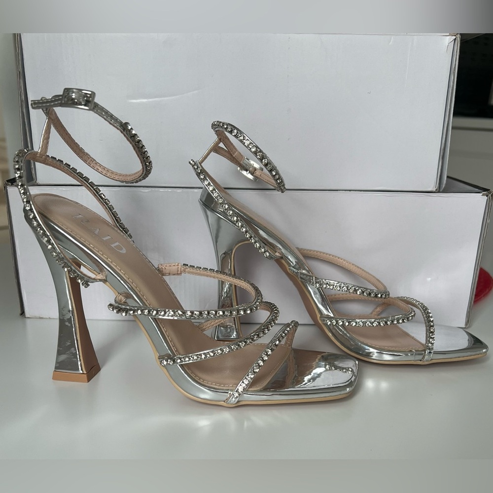 RAID Silver Rhinestone Heels - Picture 2 of 5